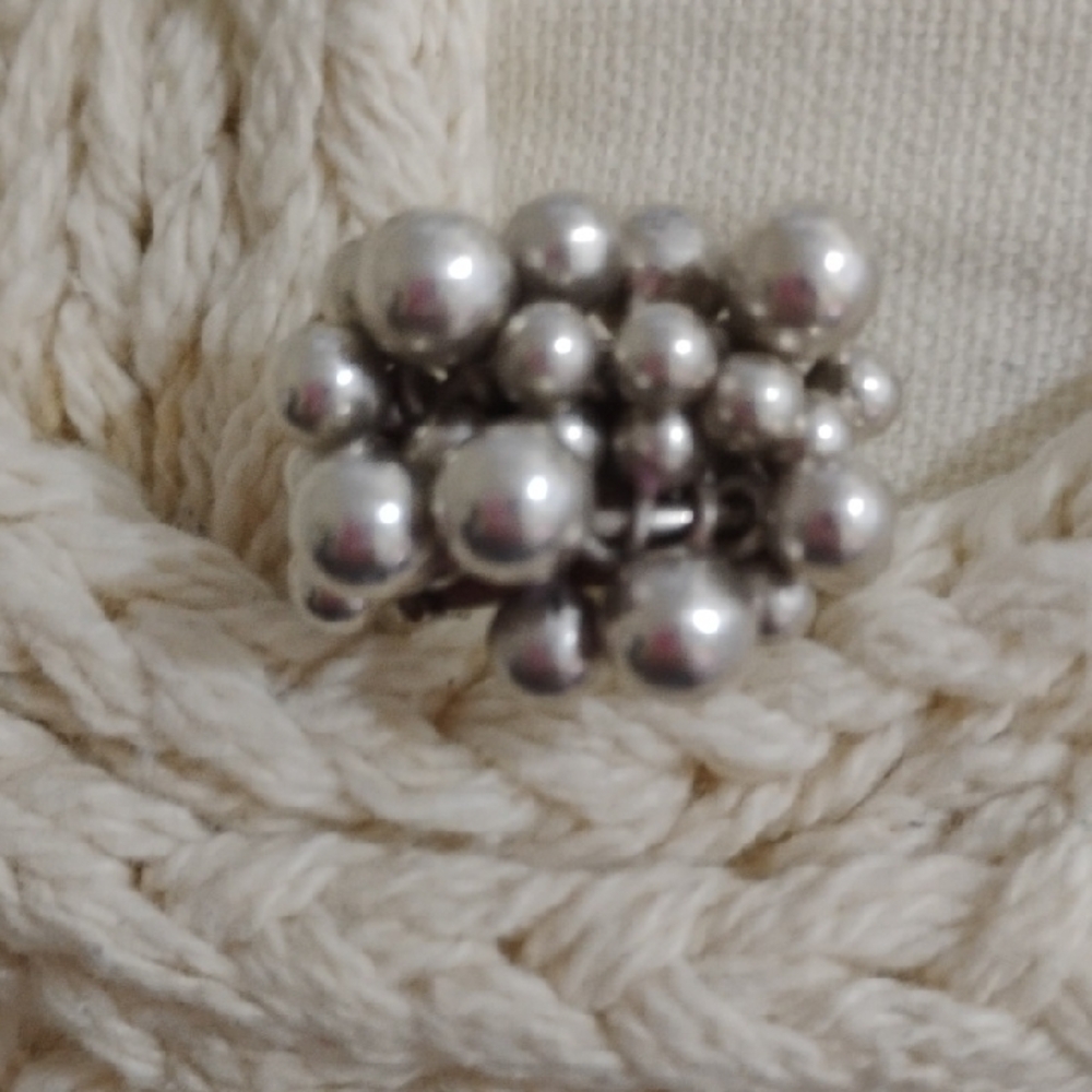 Sterling Silver Cluster Ring Size 6.5